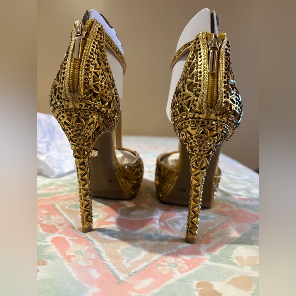 Thalia Sodi Pumps | Size: 5.5 | Color: Gold - Picture 4 of 6